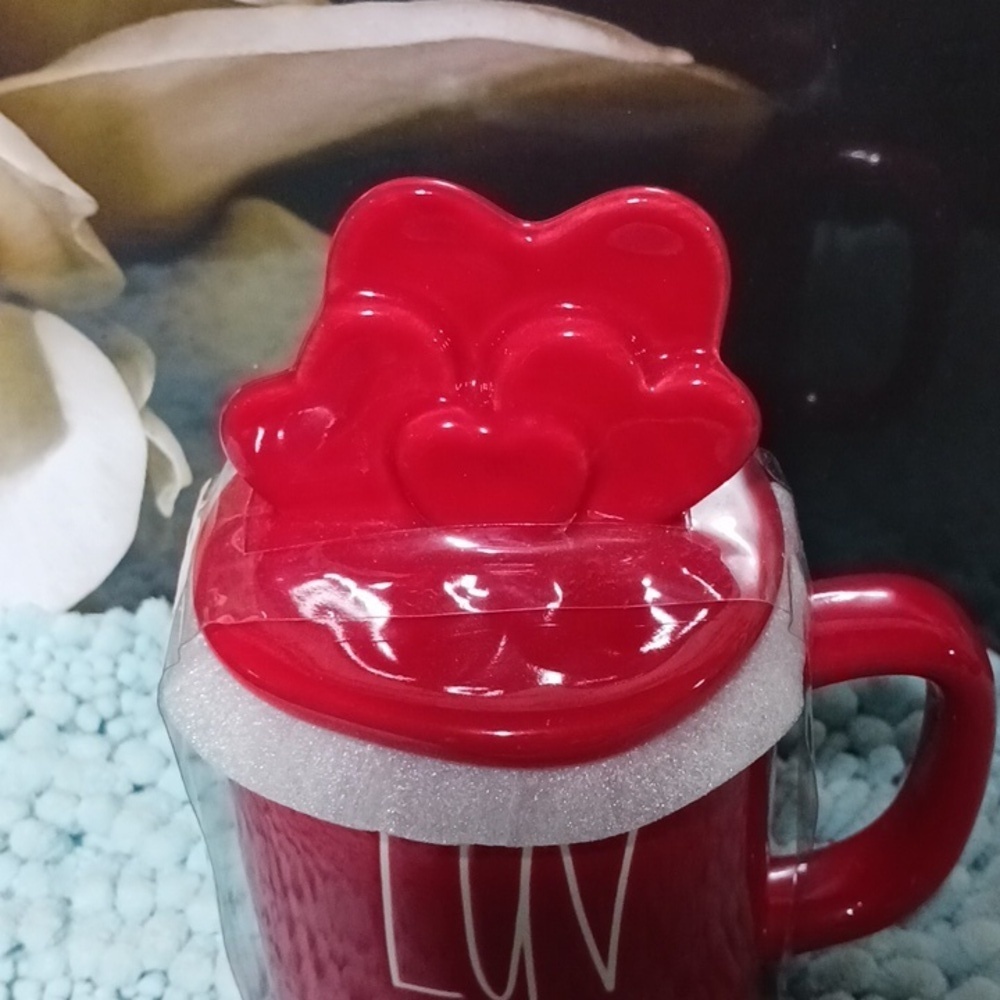 NWT Rae Dunn Artisan collection LUV YA red coffee mug with hearts lid - Picture 2 of 7